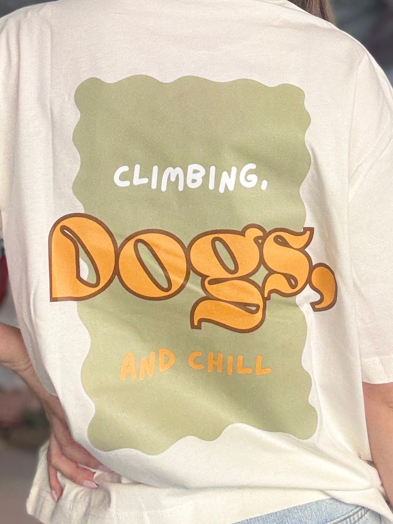 Climbing, dogs and chill 🐶 - T-shirt LuckyLesse