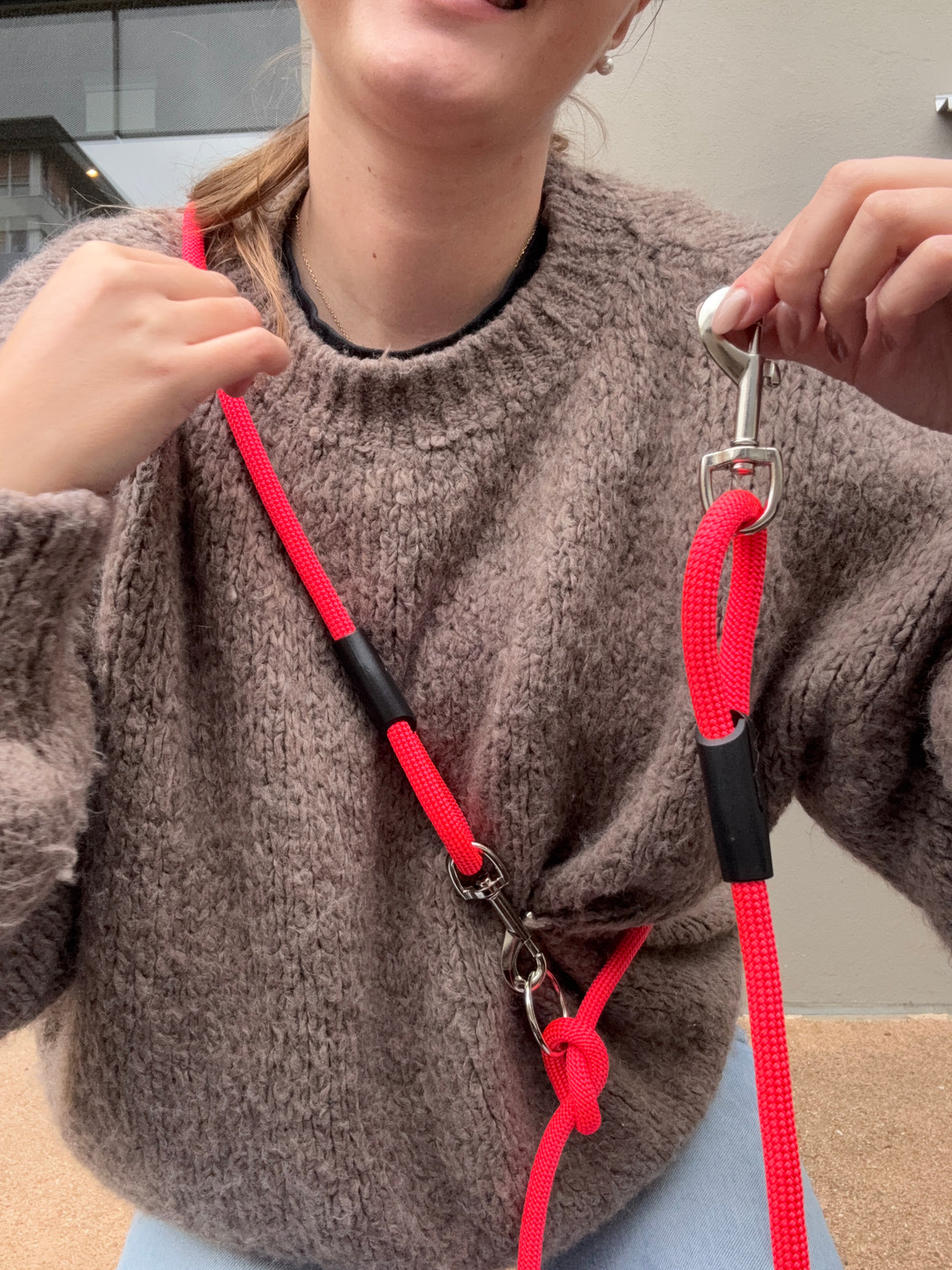 Laisse multipositions pour chien Red Fluo  - Spécial petits chiens 💃